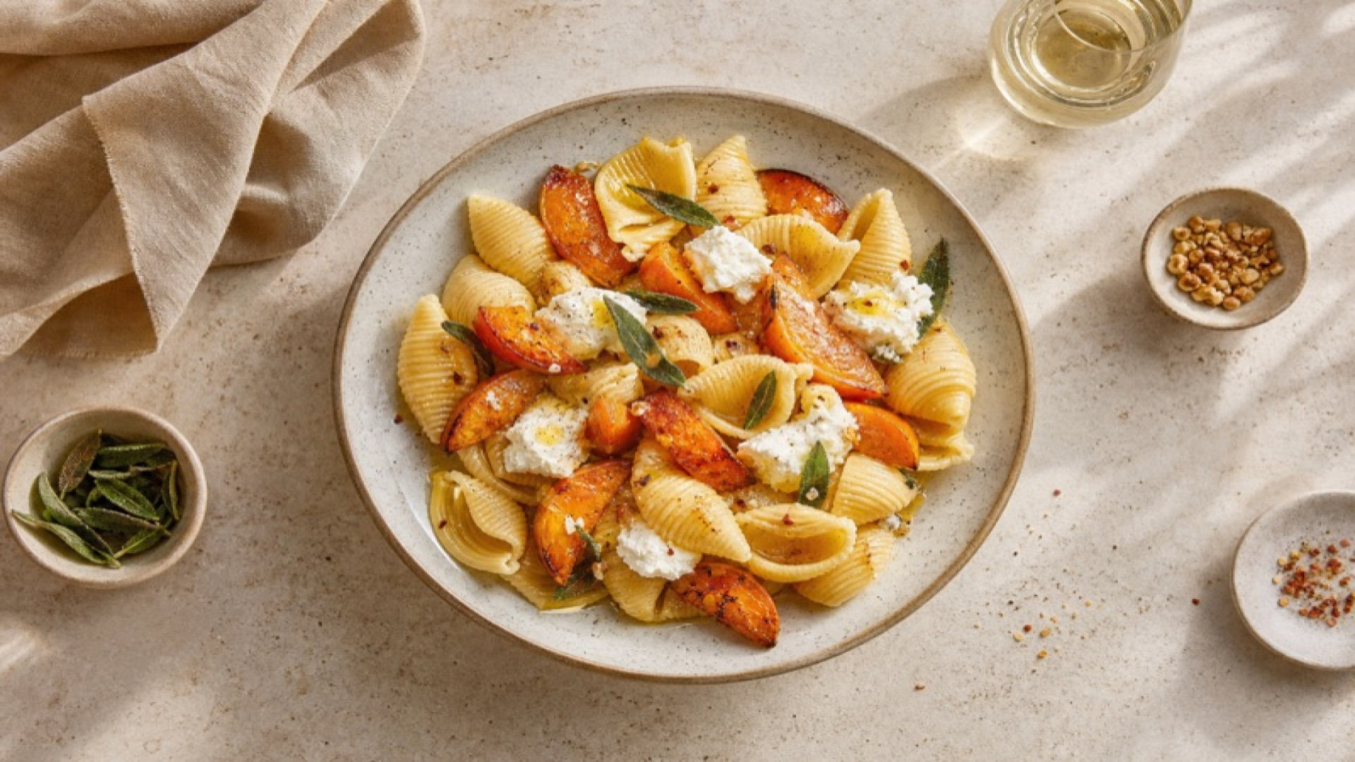 Fiocchi Rigati mit gebratenem Hokkaido und Ziegenfrischkäse