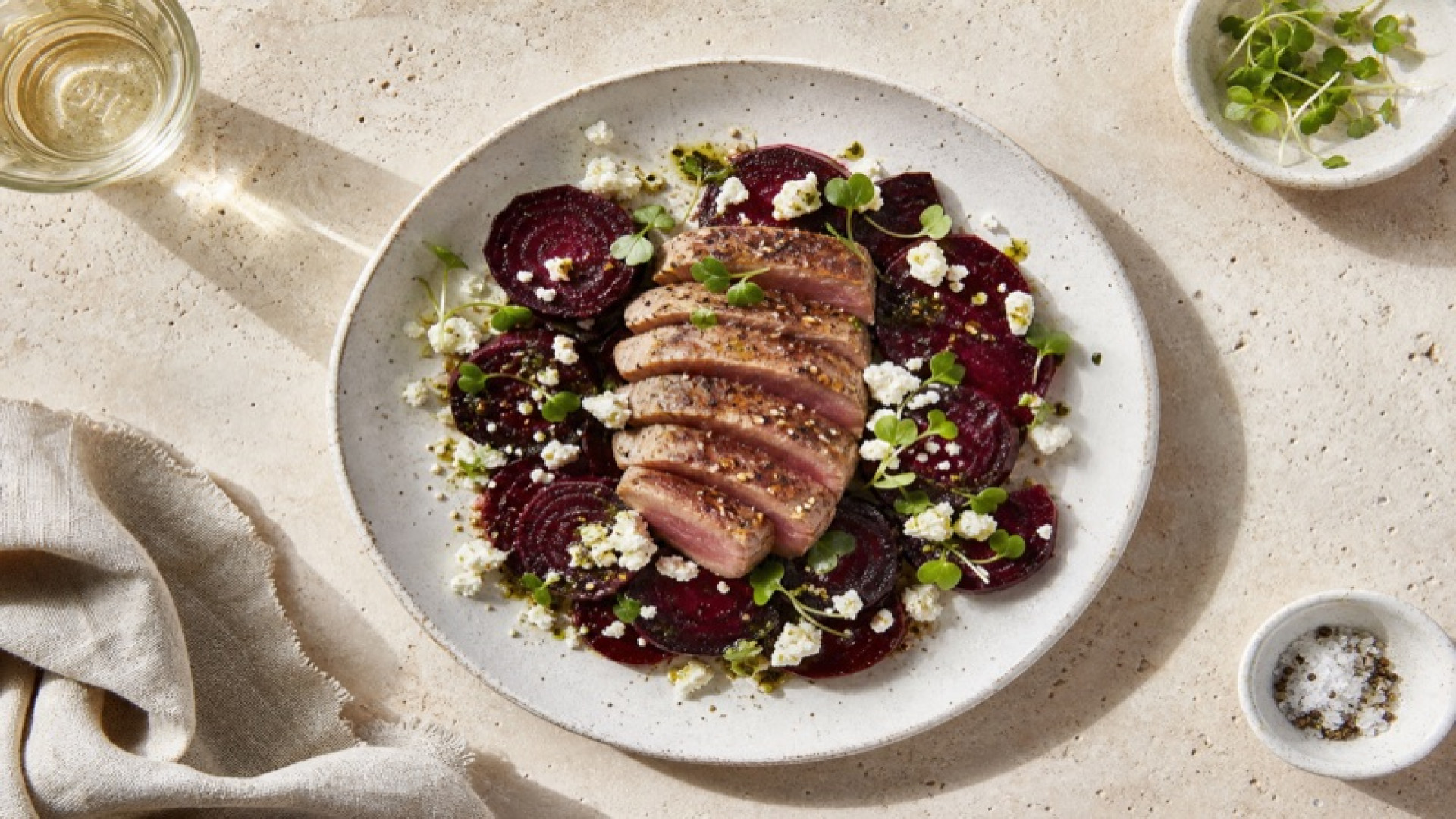 Thunfischsteak mit Roten Rüben und Feta